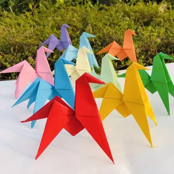  50PCS Zložené Rainbow Origami Papier Kôň Dekorácie Deti Strana navrhne Baby Sprcha Tabuľka Vrchol Dekorácie Narodeniny