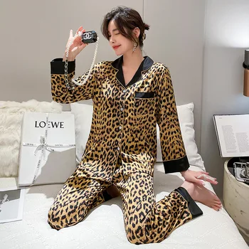  Bežné Rayon Nightwer Sexy Leopard Pyžamo Nastaviť Pani Jar, Jeseň Sleewpear Pyžamá Vyhovovali Voľné Plavky Long Sleeve Domov Nosenie