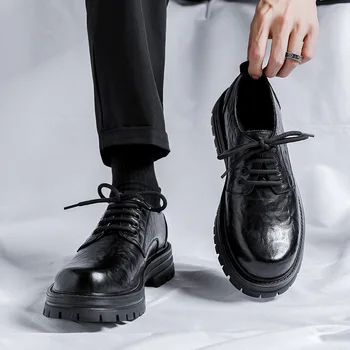  mens príležitostných business svadobné formálne šaty originál kožené topánky čierna hnedá krajky-up derby obuvi gentleman platformu obuv muž