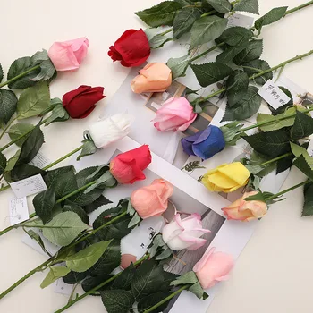  Simulované Rose v Jednej Ruke Hydratačné Malé Ruže Bud Dlho Hydratačné Ruže Valentín Svadobné Dekorácie Handričkou Kvet