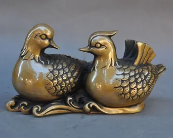  Čínsky Vianočné bronz sľubný vták Valentína kačica mandarin Plastové Dekoratívne Umenie Socha